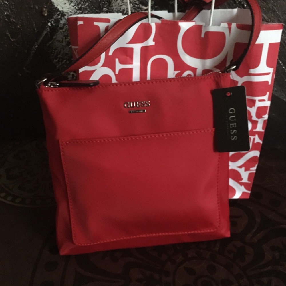 GUESS CROSSBODY PURSE